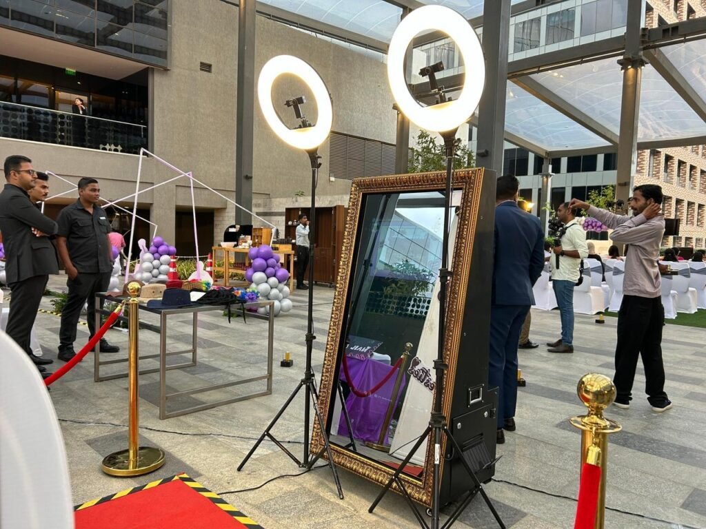 Magic Mirror Photo Booth